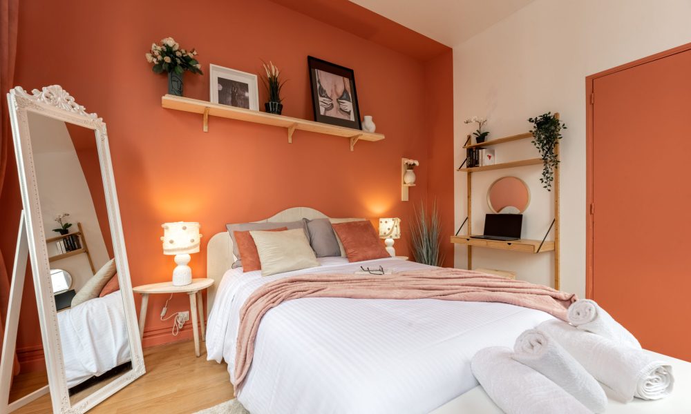 Chambre romantique idéale pour une escapade en couple dans la ville de Rouen